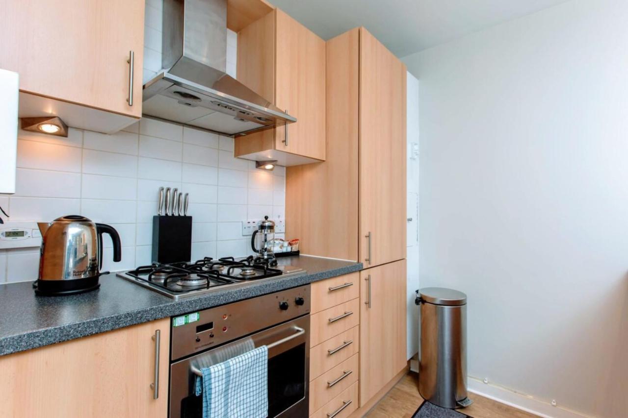 Bright And Stylish Apartment - Old Town เอดินบะระ ภายนอก รูปภาพ