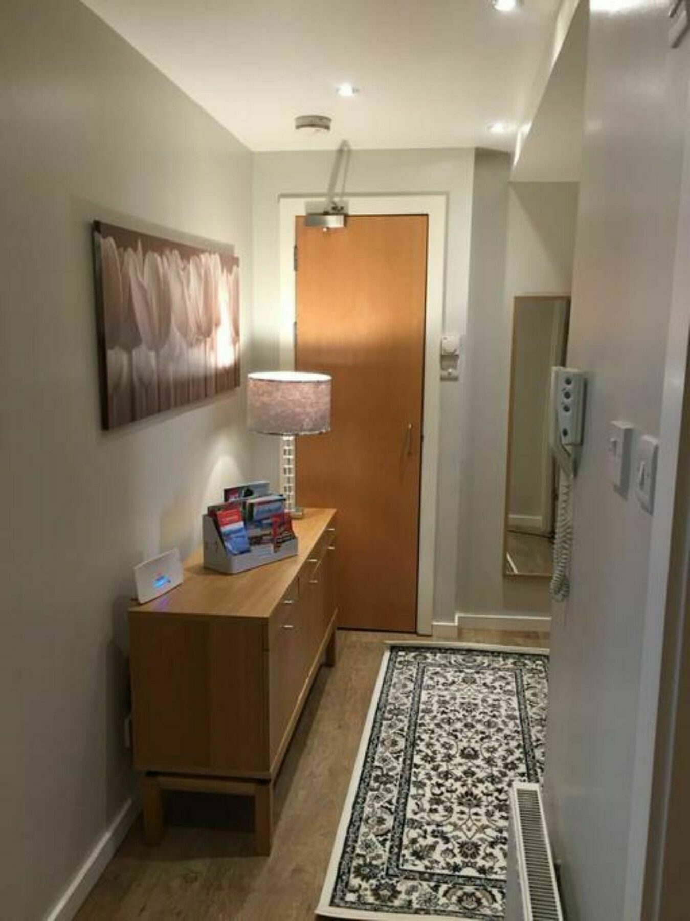 Bright And Stylish Apartment - Old Town เอดินบะระ ภายนอก รูปภาพ